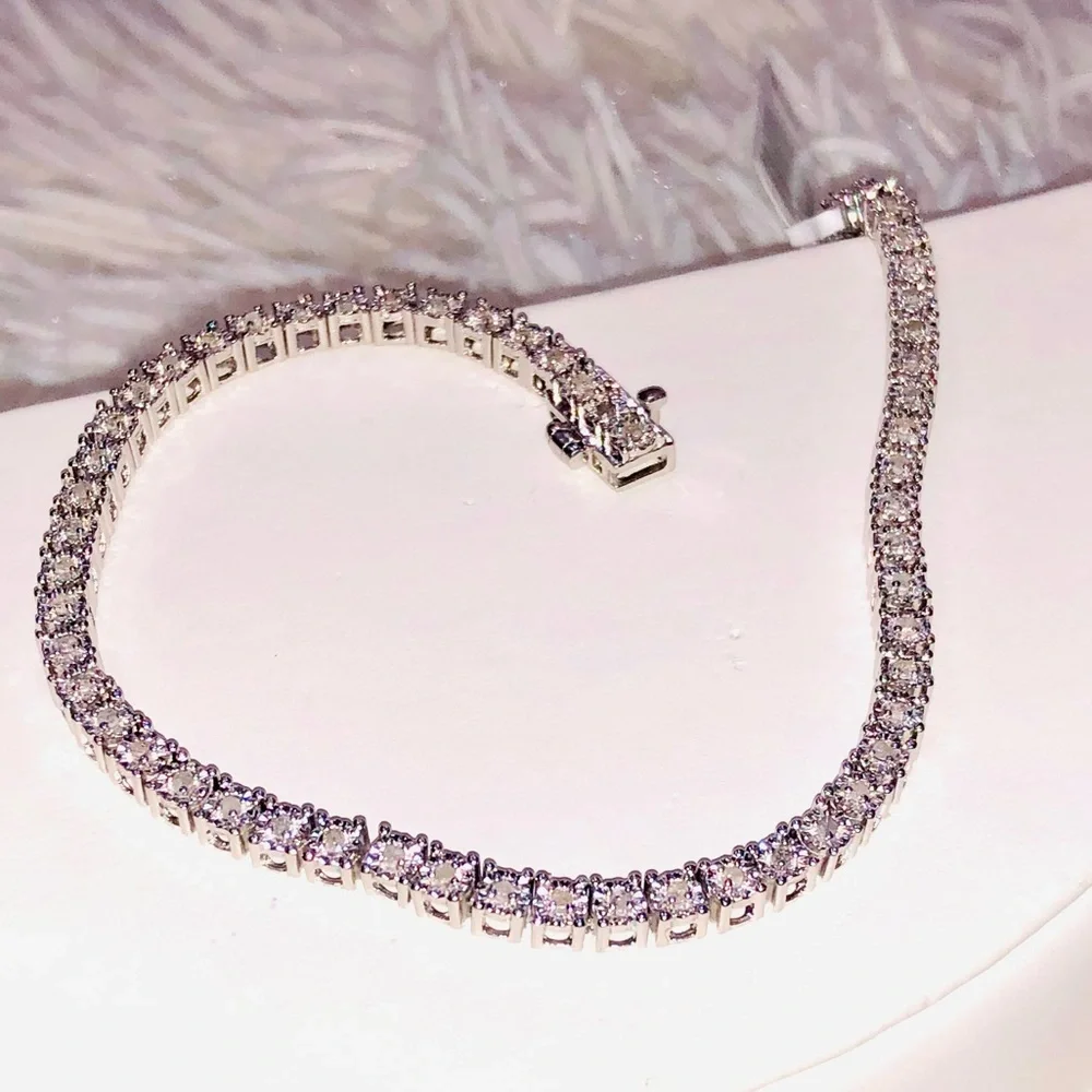 Real diamond tennis bracelet 1/2 ct Si Diamond Free appraisal, posh authenticate - Picture 5 of 8